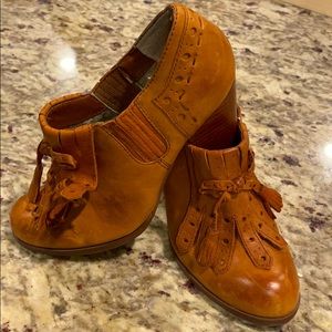 Ladies Seychelles shoes